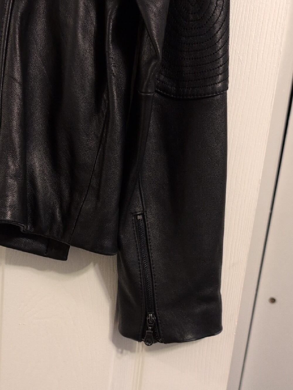 DKNY Black Satin-Lined Jacket with Branded Neck Label - Picture 9 of 9